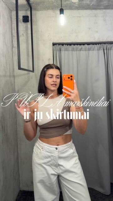 Privalėjau 1.2x pagreitinti video, nes aš kaip visada nemoku trumpai 😅Kiekvienas PÙPLA gaminys yra sukurtas ne bet kaip ir ne bet kam, kiekvienas turi savo tikslą ir istoriją, todėl apie kiekvieną galėčiau kalbėti valandų valandas 🫶O šiandien nusprendžiau „trumpai“ apibėgti visus PÙPLA marškinėlius ir parodyti kaip skirtingi modeliai atrodo ant vieno ir to paties žmogaus 🙂‍↔️