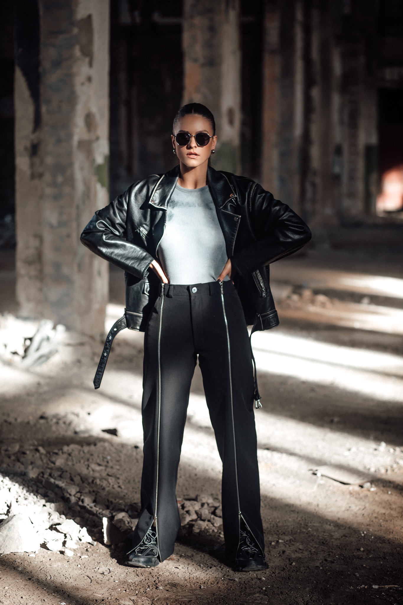 Juodos kelnės „ZIPPER“ - Image 11