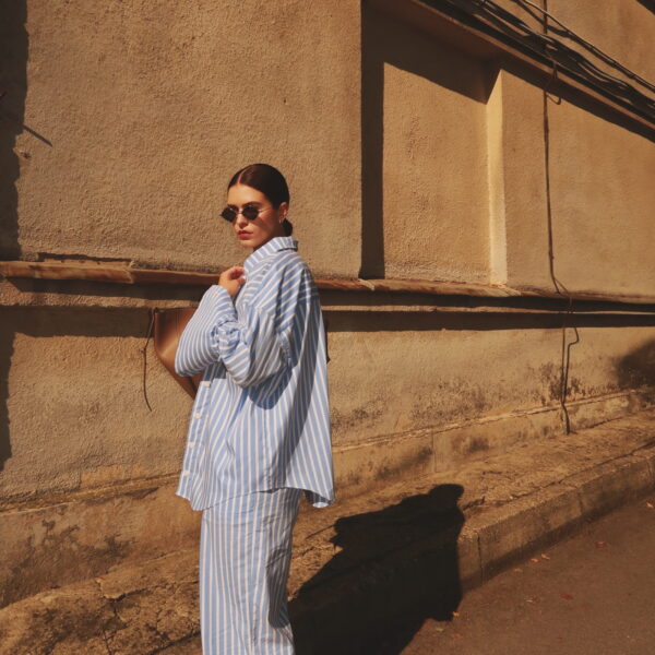 Žydri dryžuoti marškiniai