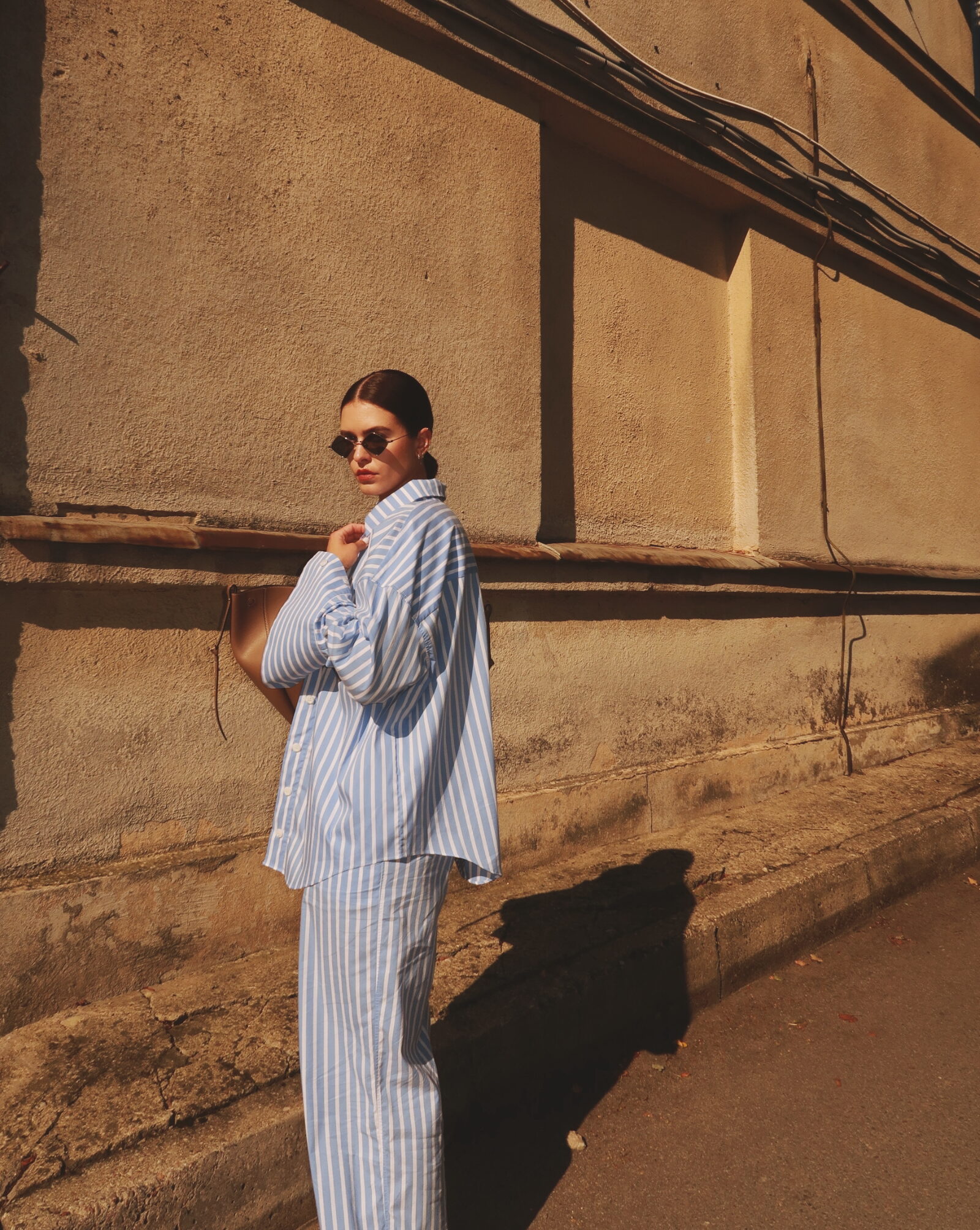 Žydri dryžuoti marškiniai