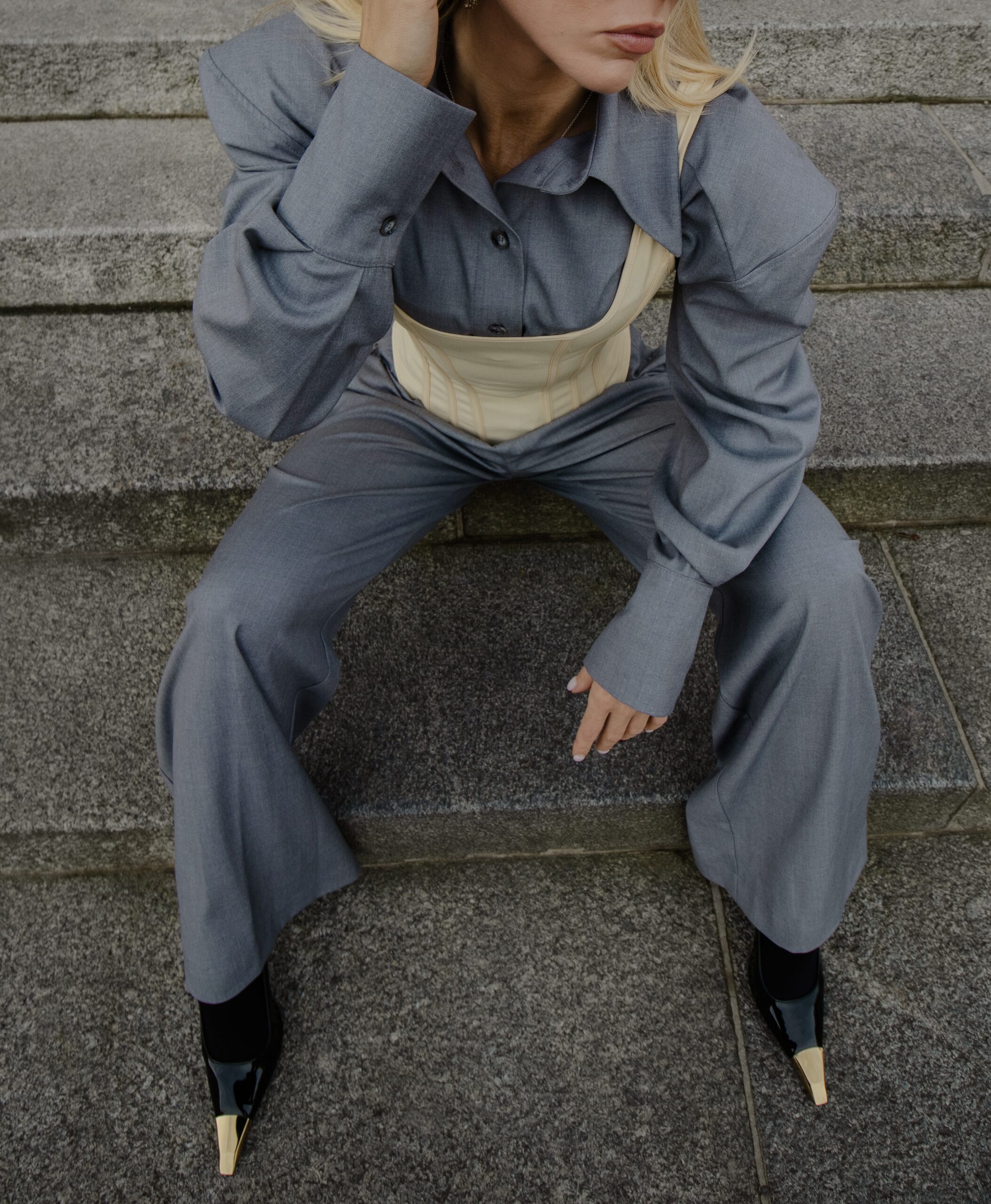 Pilkos klasikinės kelnės „MONUMENTAL“ - Image 19