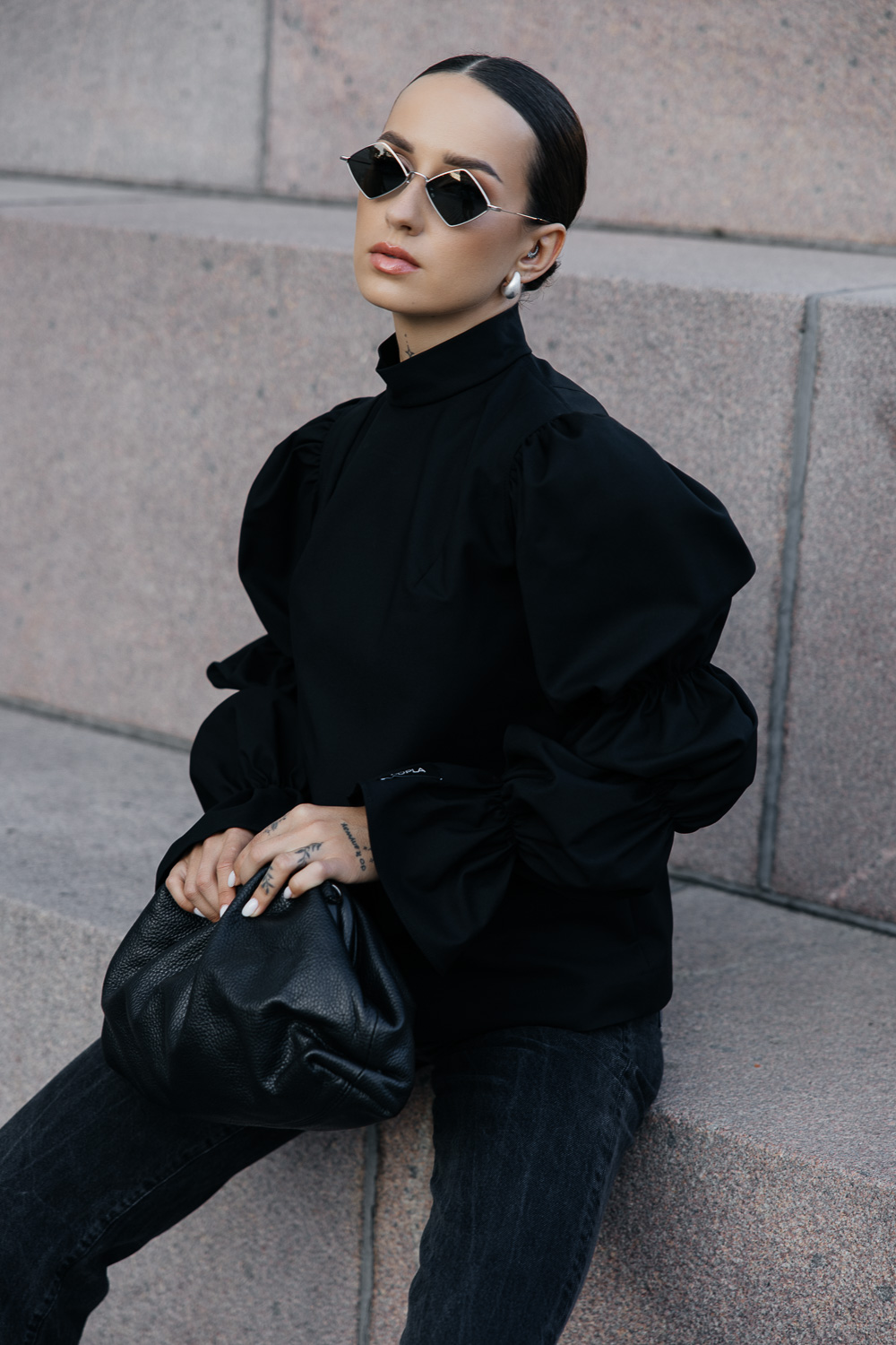 Juoda palaidinė „UMBRA“ - Image 5