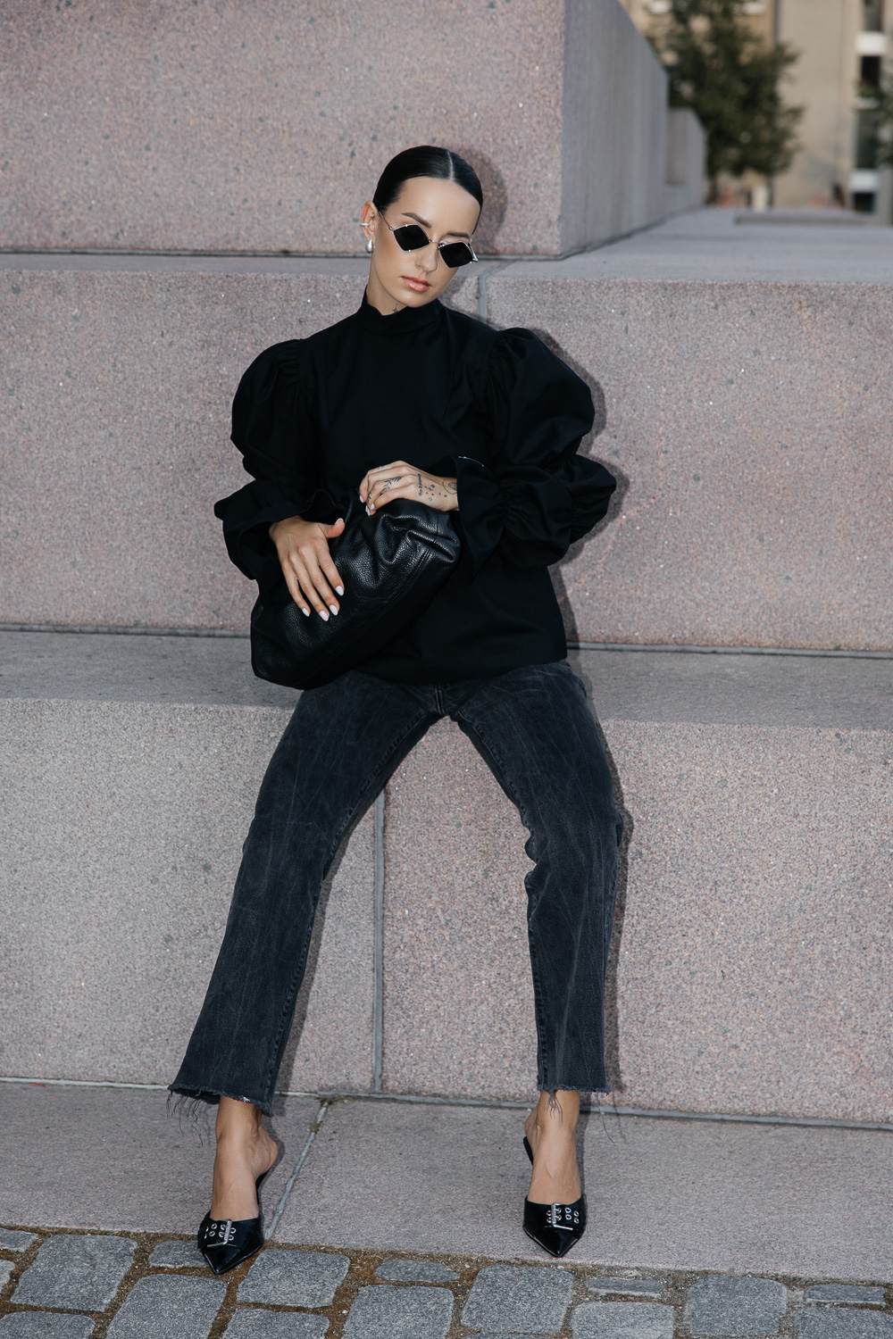 Juoda palaidinė „UMBRA“ - Image 4