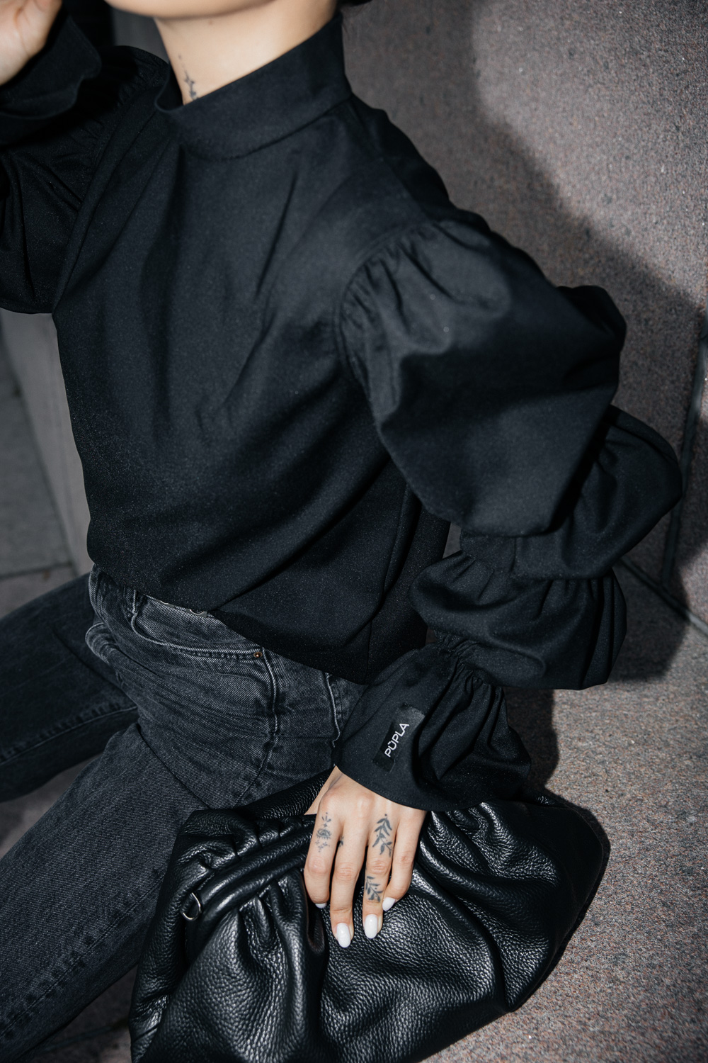 Juoda palaidinė „UMBRA“ - Image 3