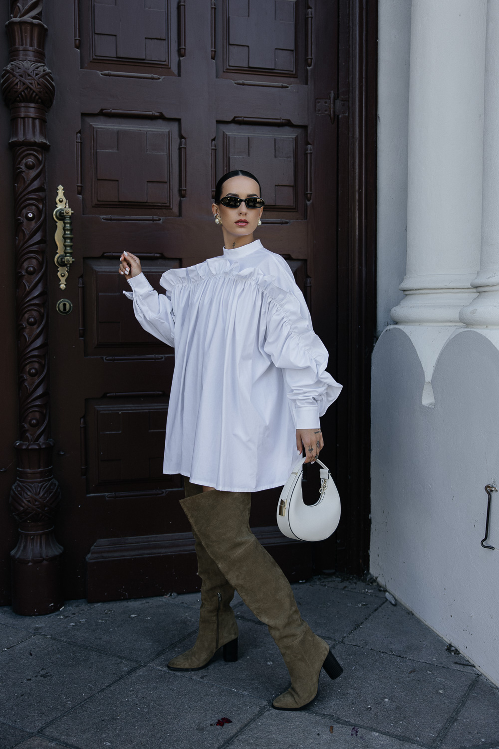 Balta suknelė „AURA“