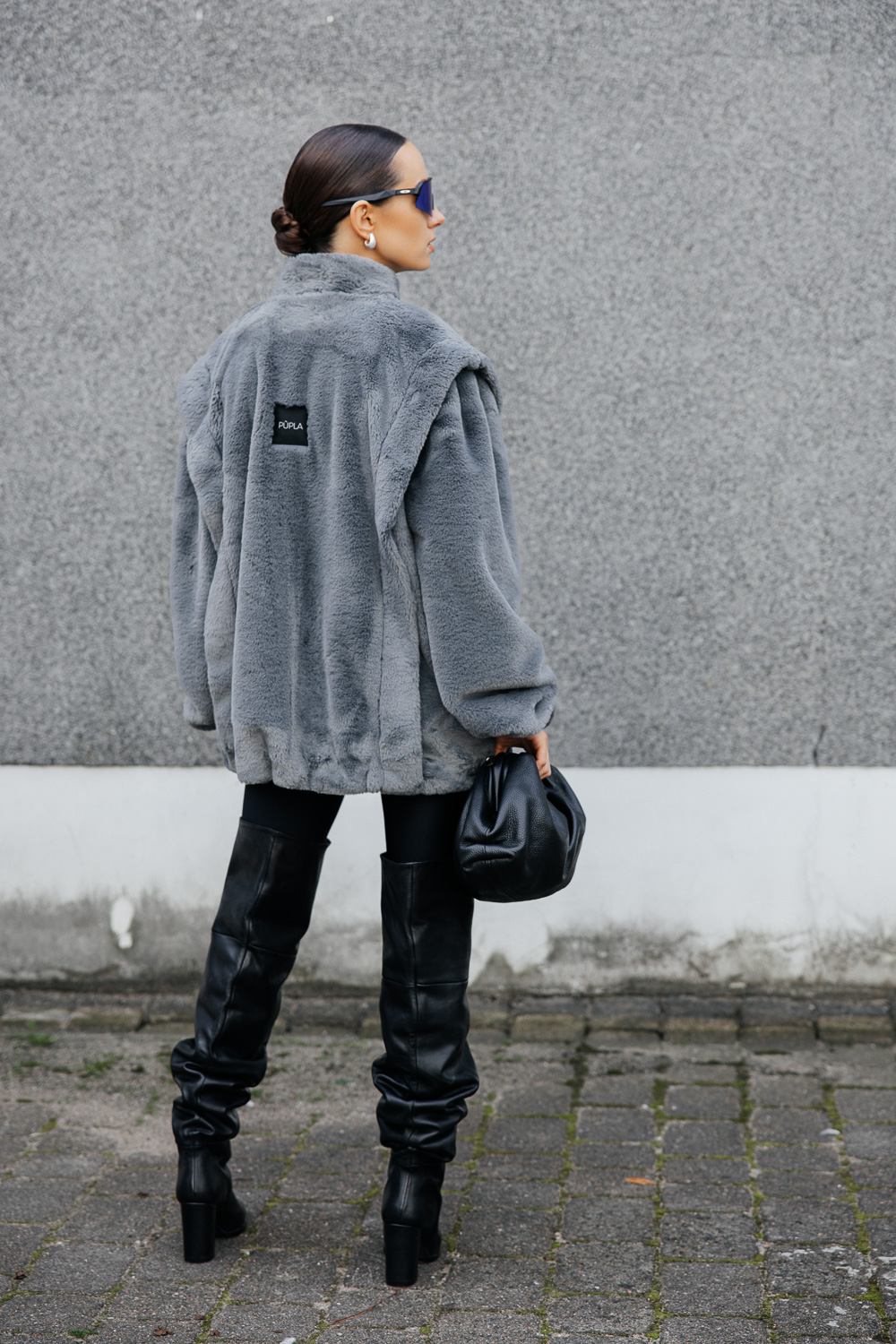 Pilkas kailinis švarkas „MUSE FAUX“