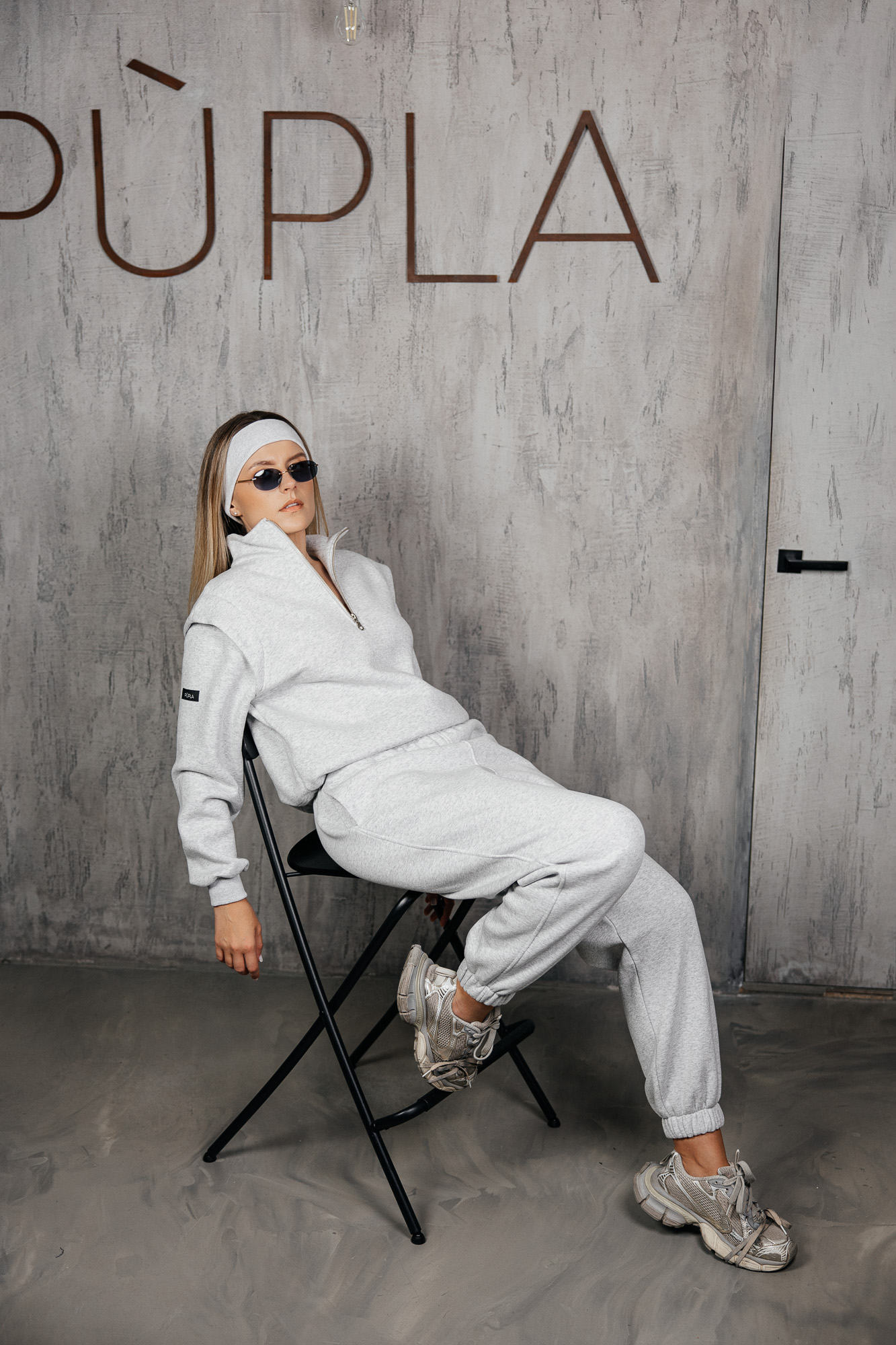 Šviesiai pilkos klasikinės laisvalaikio kelnės „MASS“ - Image 7