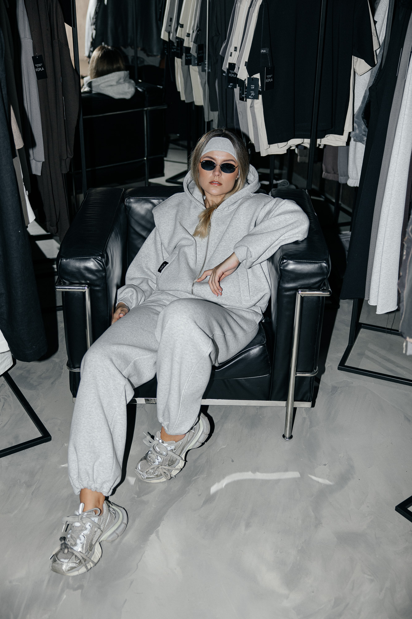 Šviesiai pilkos transformuojamos laisvalaikio kelnės „MASS“ - Image 8