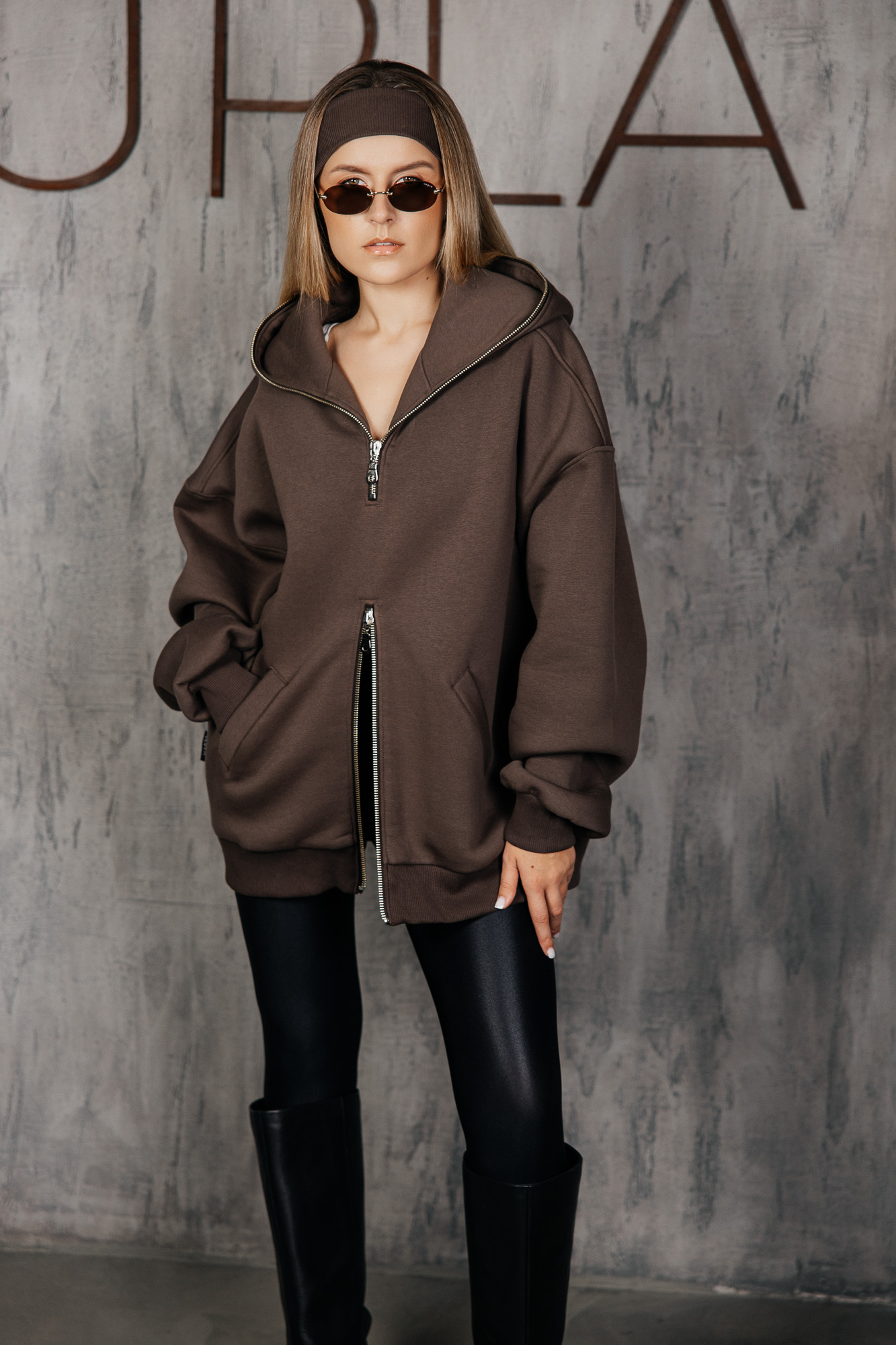 Rudas džemperis „VAULT“ - Image 8