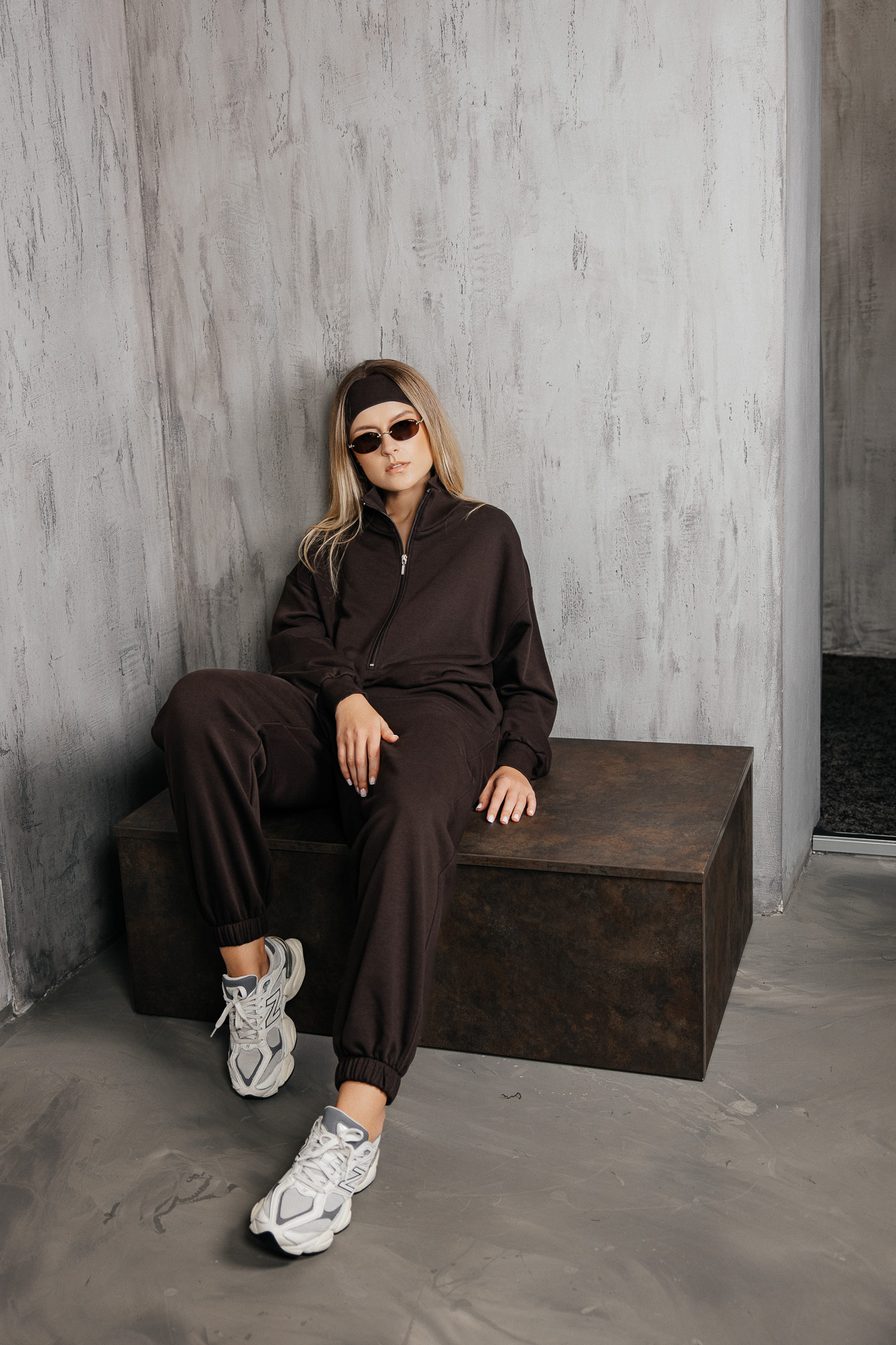 Tamsiai rudos klasikinės laisvalaikio kelnės „SHIFT“ - Image 2