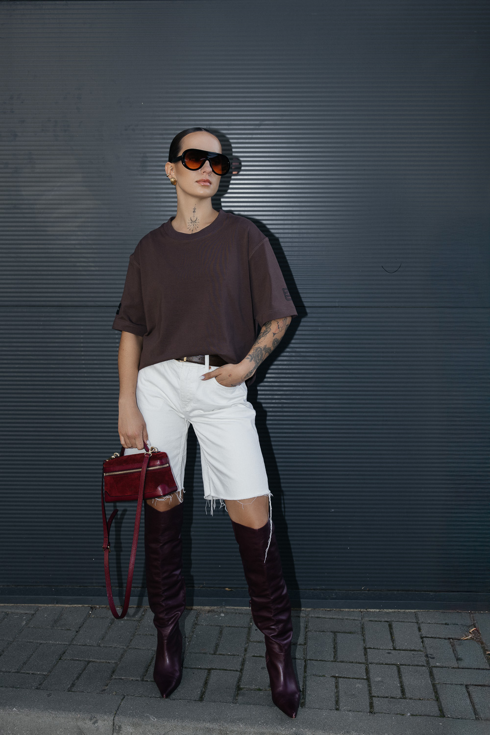 Rudi klasikiniai marškinėliai - Image 4