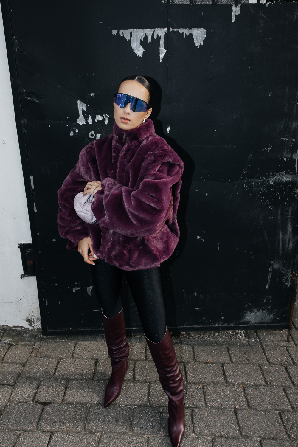 Bordo kailinis švarkas „MUSE FAUX“ - Image 10