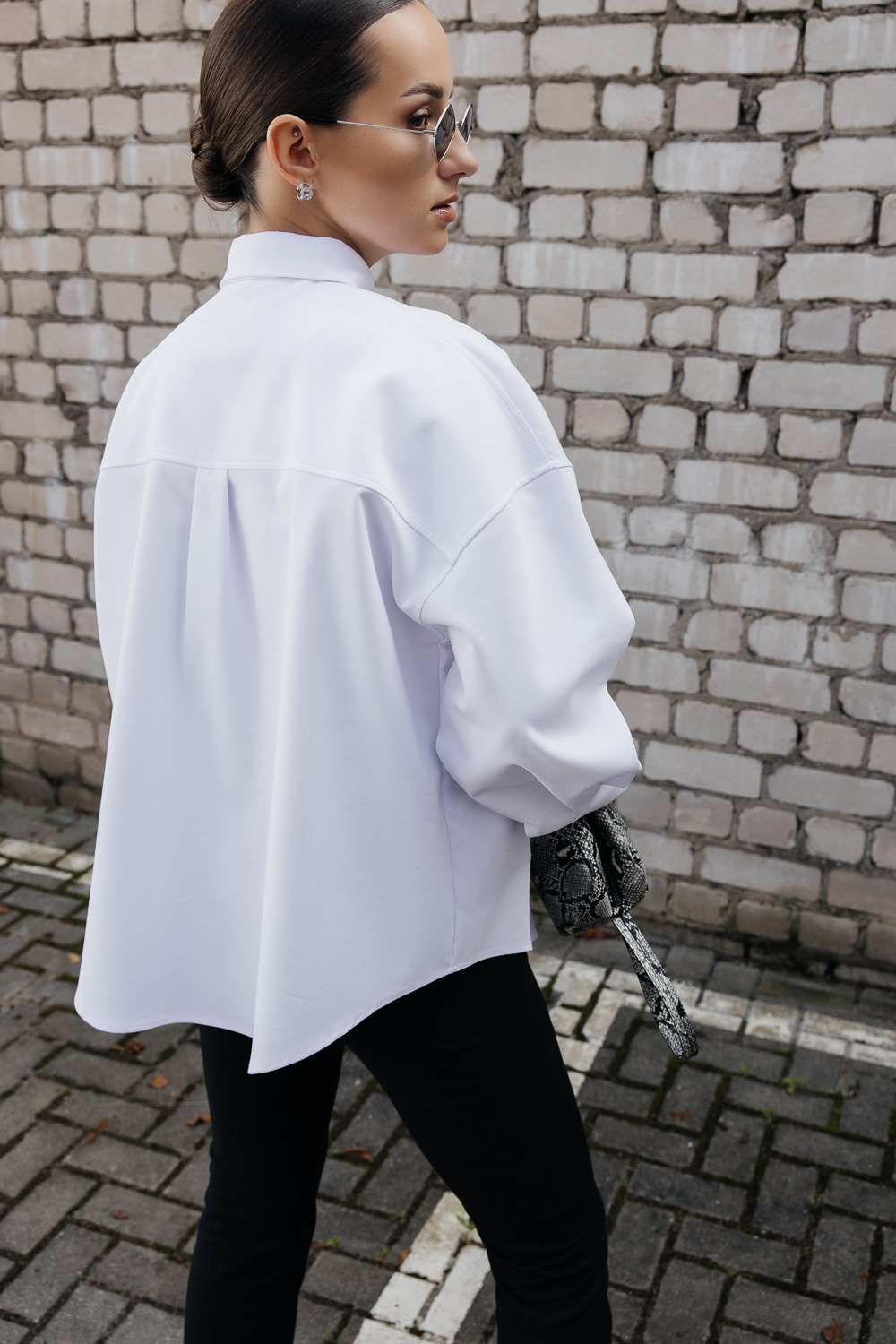 Balti marškiniai „BASE“ - Image 9