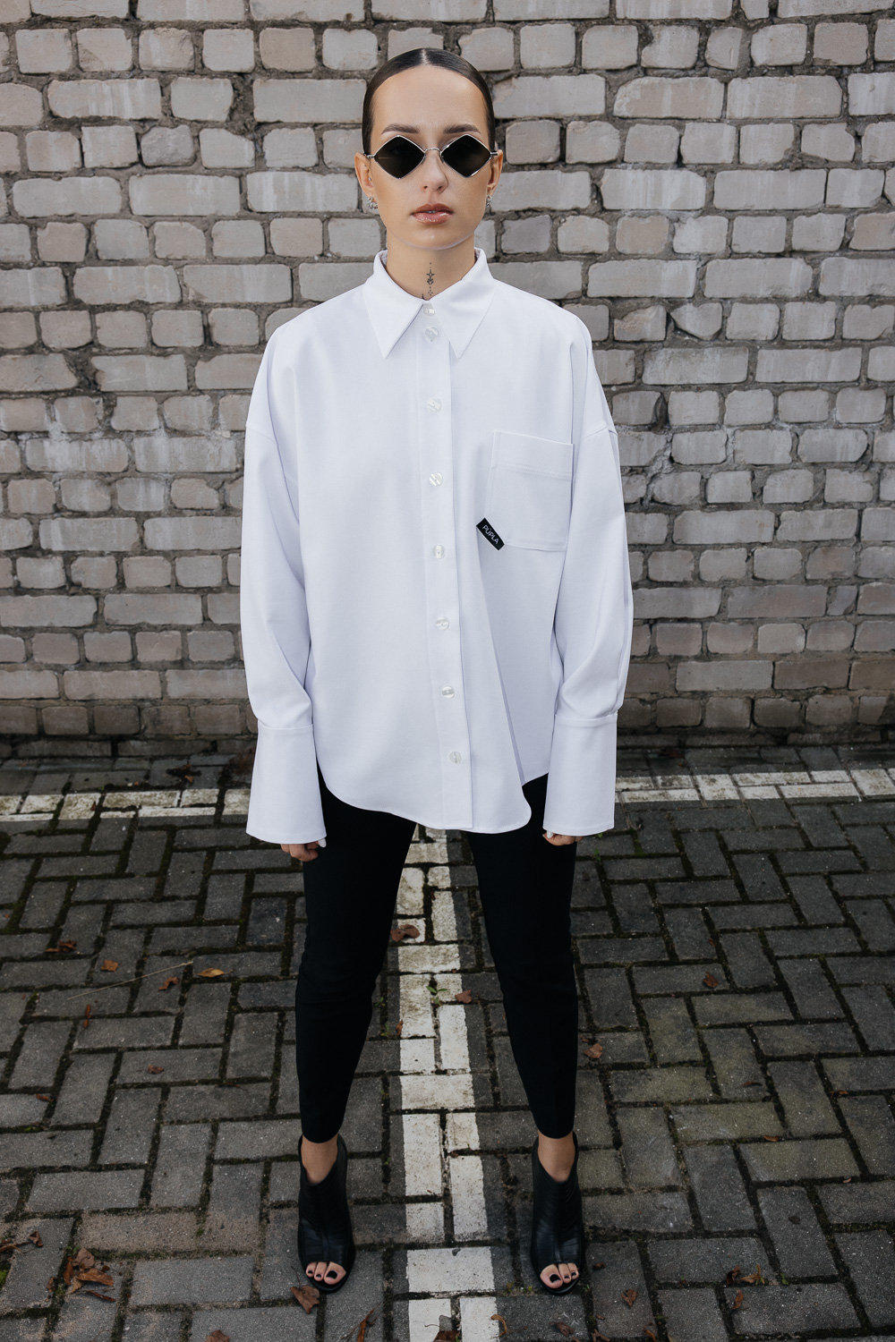 Balti marškiniai „BASE“ - Image 3