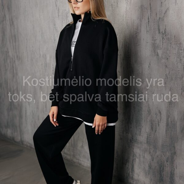 Tamsiai rudas laisvalaikio kostiumėlis „SHIFT“