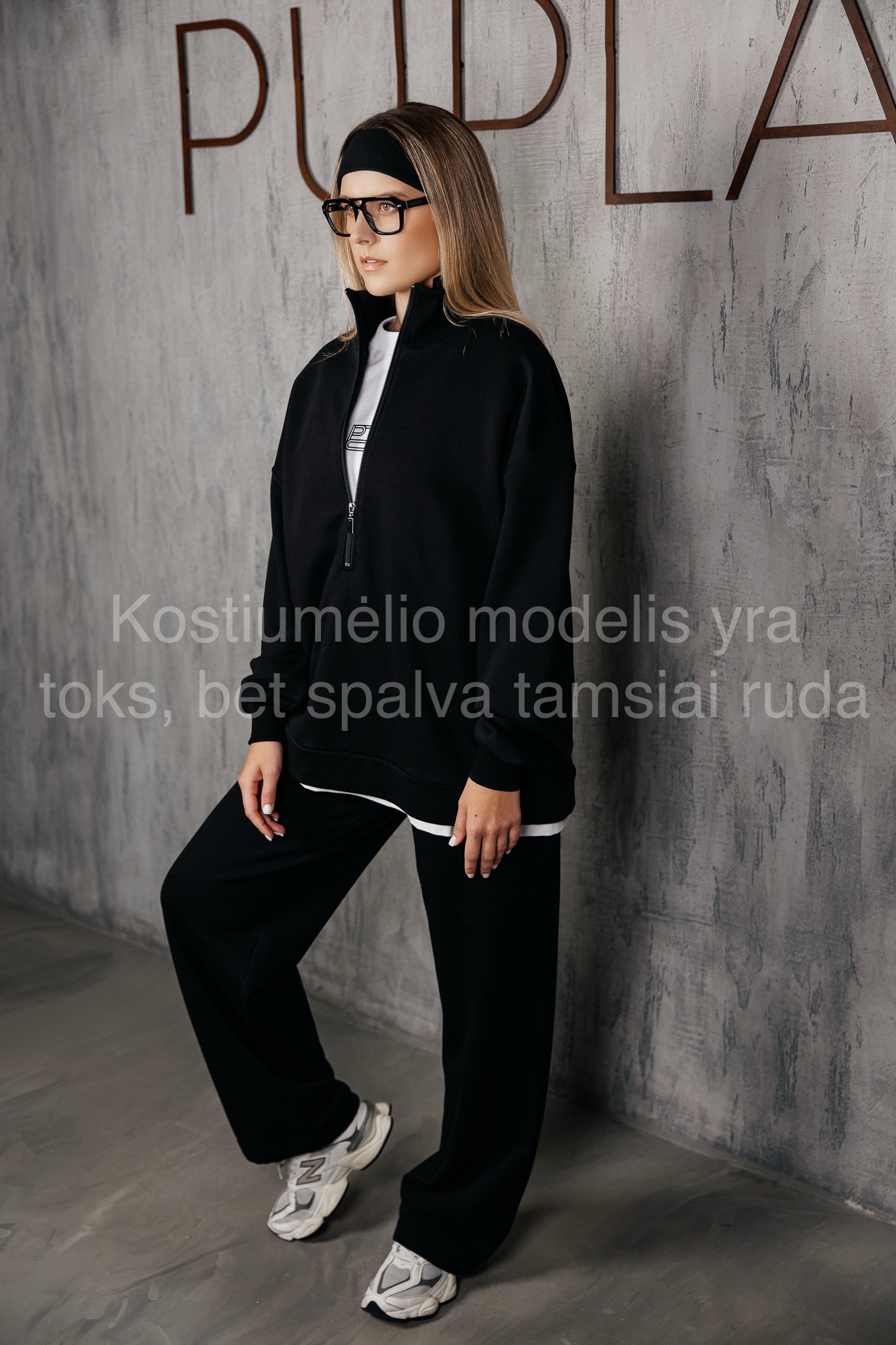 Tamsiai rudas laisvalaikio kostiumėlis „SHIFT“