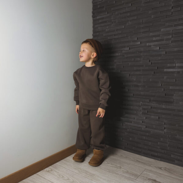 Rudas kostiumėlis „NEST“