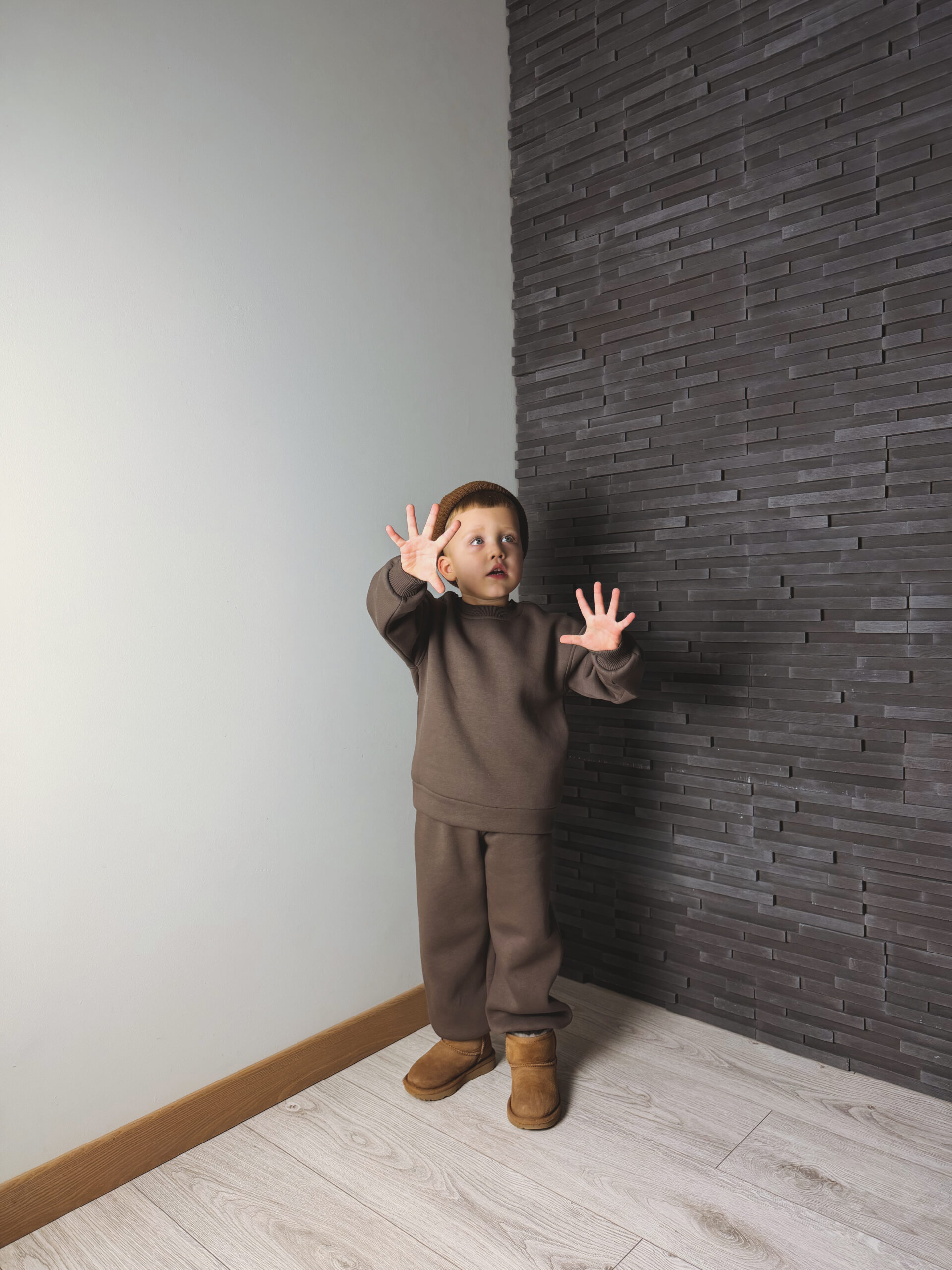 Rudas kostiumėlis „NEST“ - Image 2