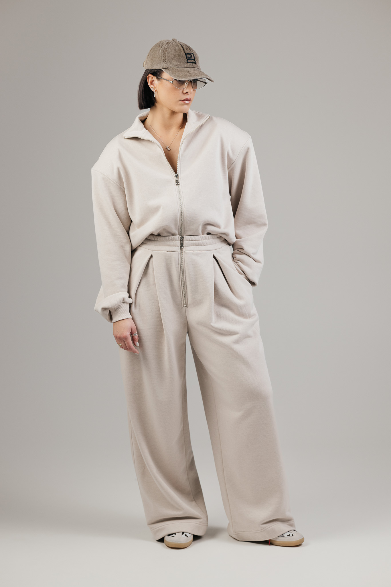 Kreminis džemperis „STATE“ - Image 6