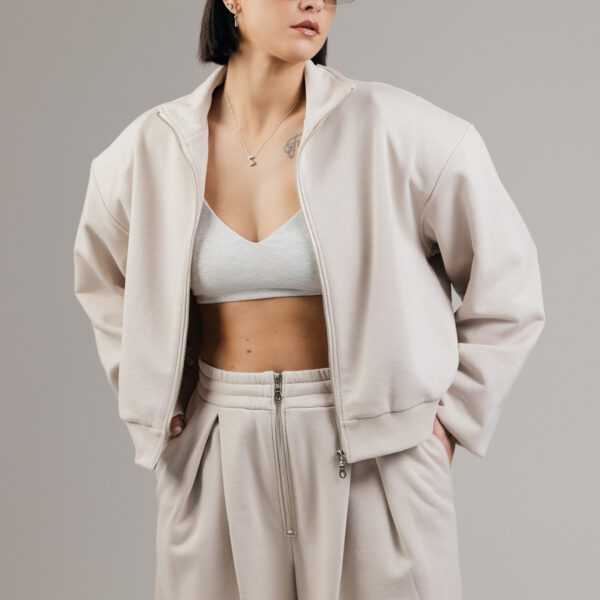 Kreminis džemperis „STATE“