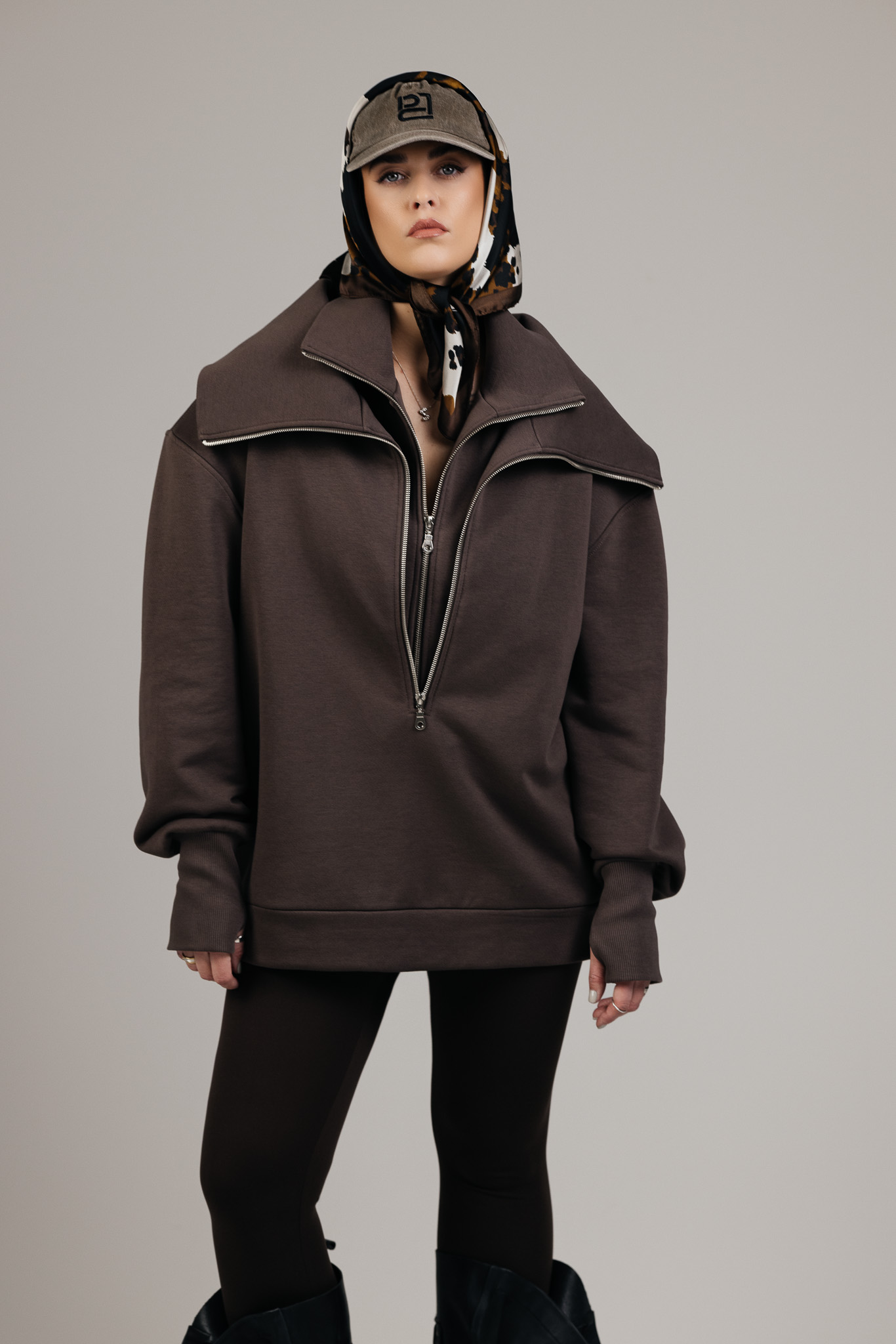 Rudas džemperis „DUAL“ - Image 2