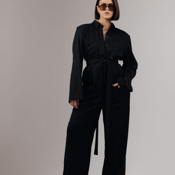 Juodas kombinezonas „MINIMAL“