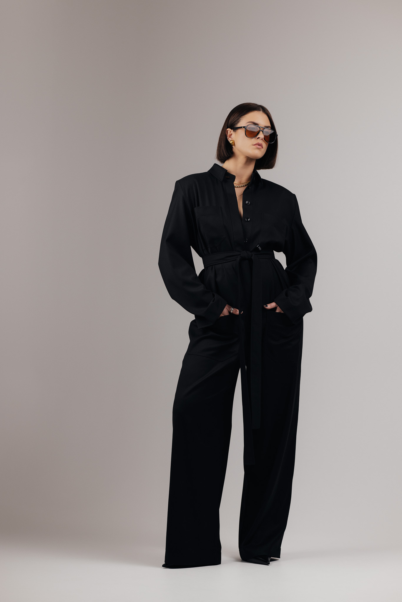 Juodas kombinezonas „MINIMAL“ - Image 4