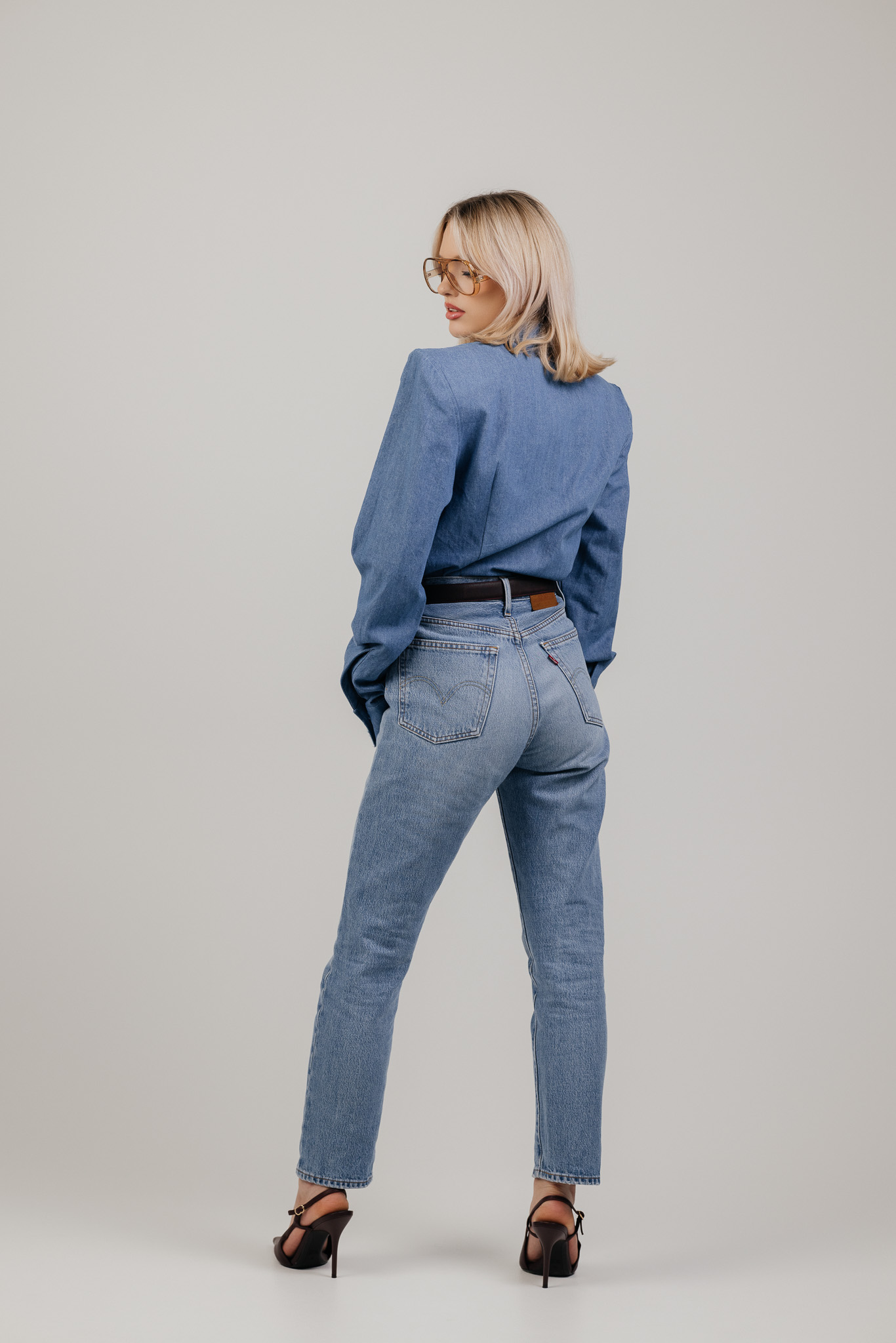 Mėlyni džinsiniai triko marškiniai „FRAY“ - Image 10